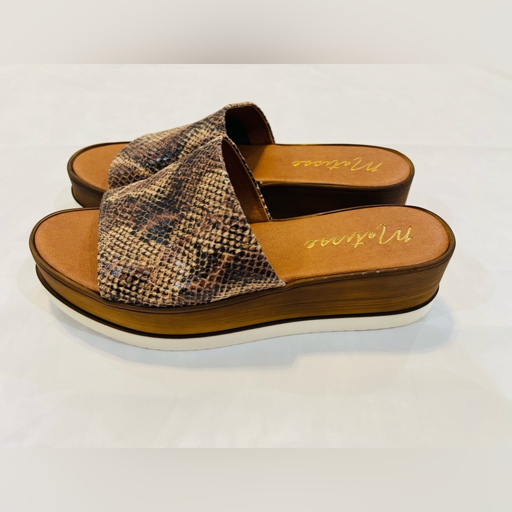 Matisse One Kiss Women’s Sandals Slides Wedge Size 10M Animal Print